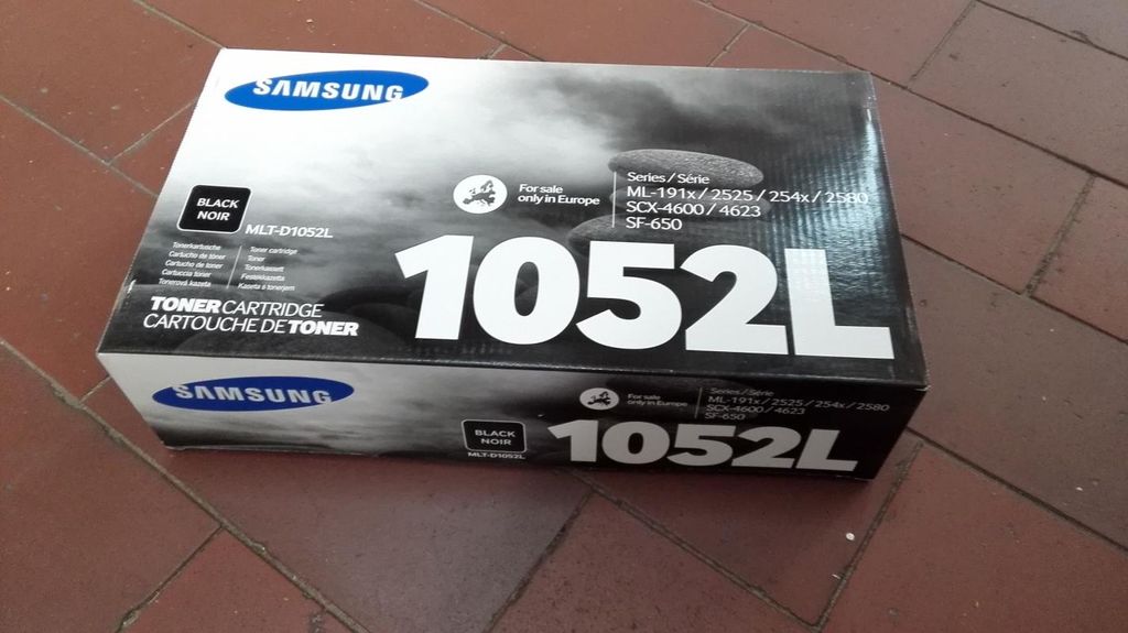 Samsung MLT-D1052L Toner mit hoher Reichweite Schwarz, 2500 Produktbild 
