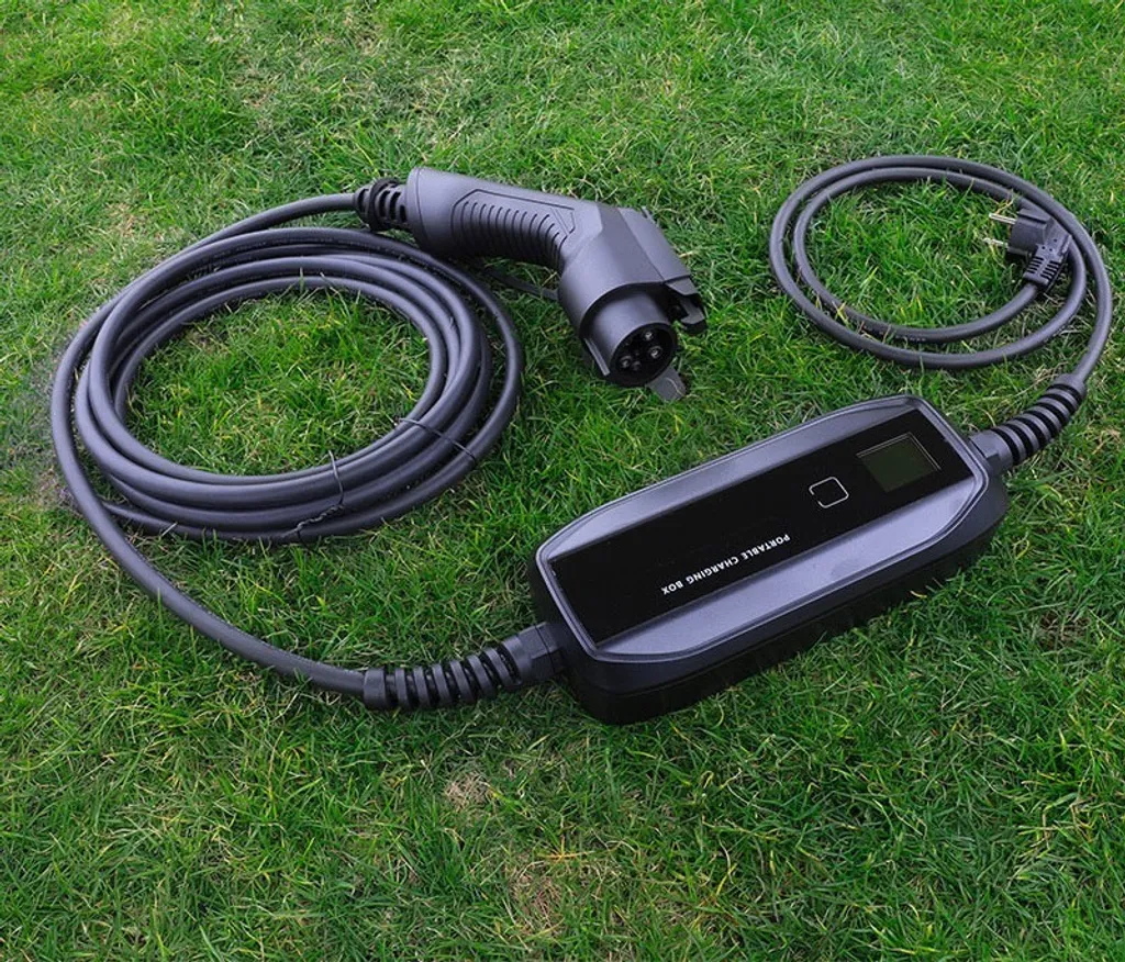 Chargeur Mobile Voiture Électrique Extralink Type 2, Schuko 16A 5.5m - 5