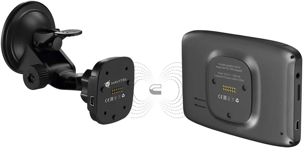 GPS Navitel E505 Magnetic avec Écran Tactile 5" et Fixation Rapide
