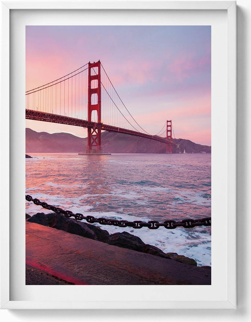 Blick auf die Golden Gate Bridge– Wandbild mit Rahmen – Gerahmtes Bild – Wanddekoration – 60x80 cm – Weiß Rahmen