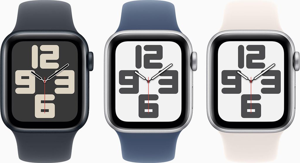 Three Apple Watches are displayed side-by-side against a white background.
