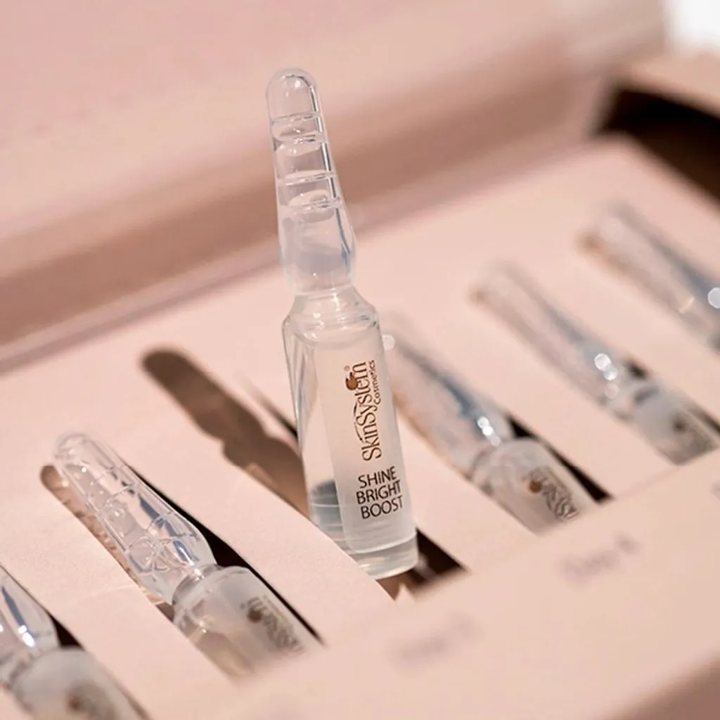 Shine Bright Boost 7x2ml Soin Anti-Fatigue à l'Effet Illuminateur - 3