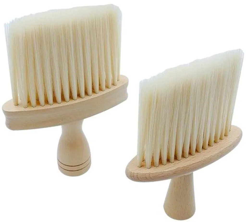 Kit brosse voiture pour dépoussiérer les grilles d'aération et jantes