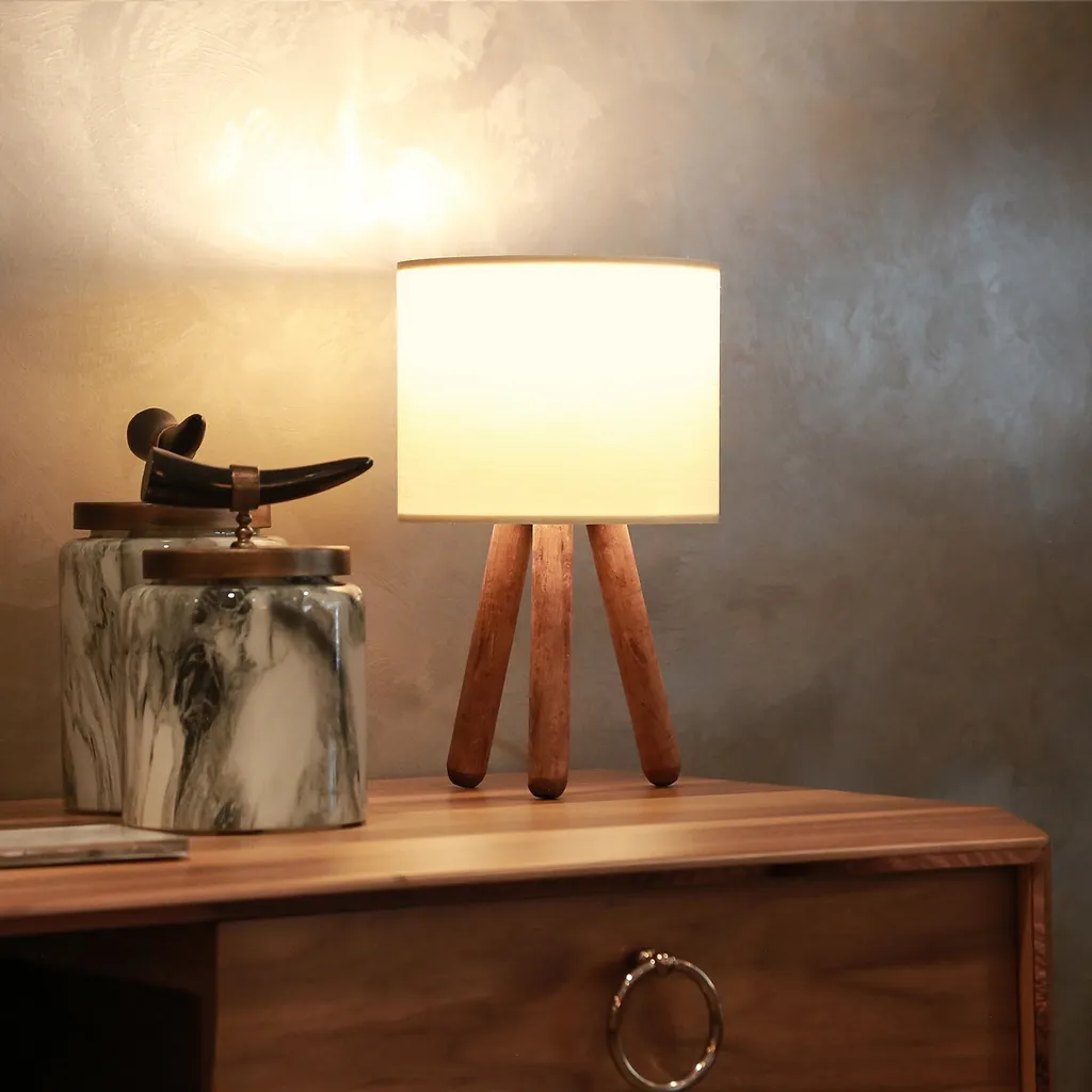 Lampada da Tavolo Design Nordico Opviq AYDAXL Legno e Beige 19x15