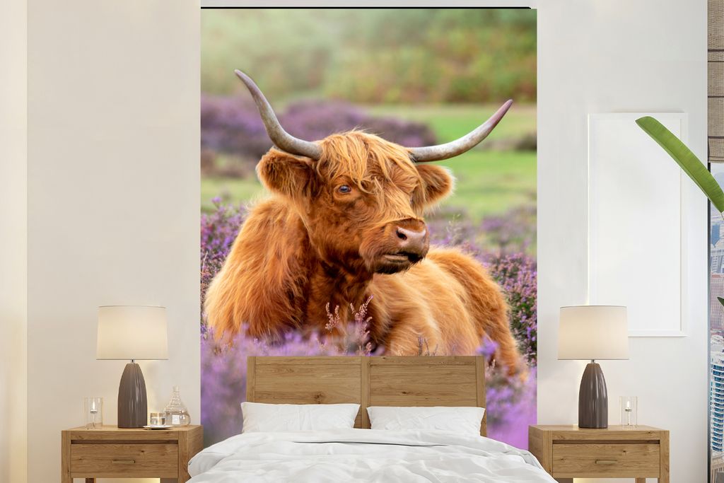 MuchoWow Fototapete für Wohnzimmer oder Schlafzimmer Wandtapete Vinyl Motivtapete Schottischer Highlander - Braun - Büsche - 200x300 cm - Wandd...