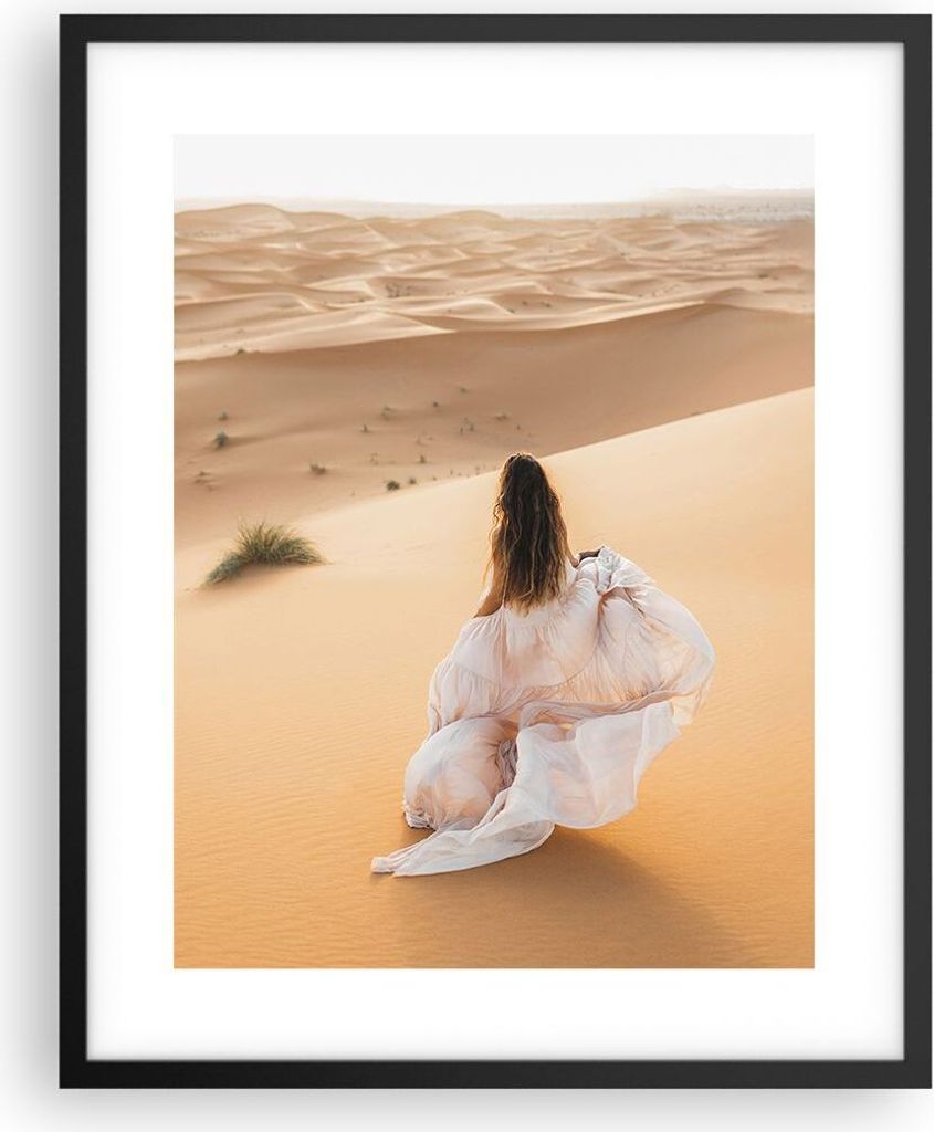 Gerahmtes Poster - Schwarzer Rahmen - Wüste Düne Frau - 40x50 cm - Wand Bild - Wanddeko - Wandbilder - Kunstposter - Wandposter - Bilderrahmen - ...