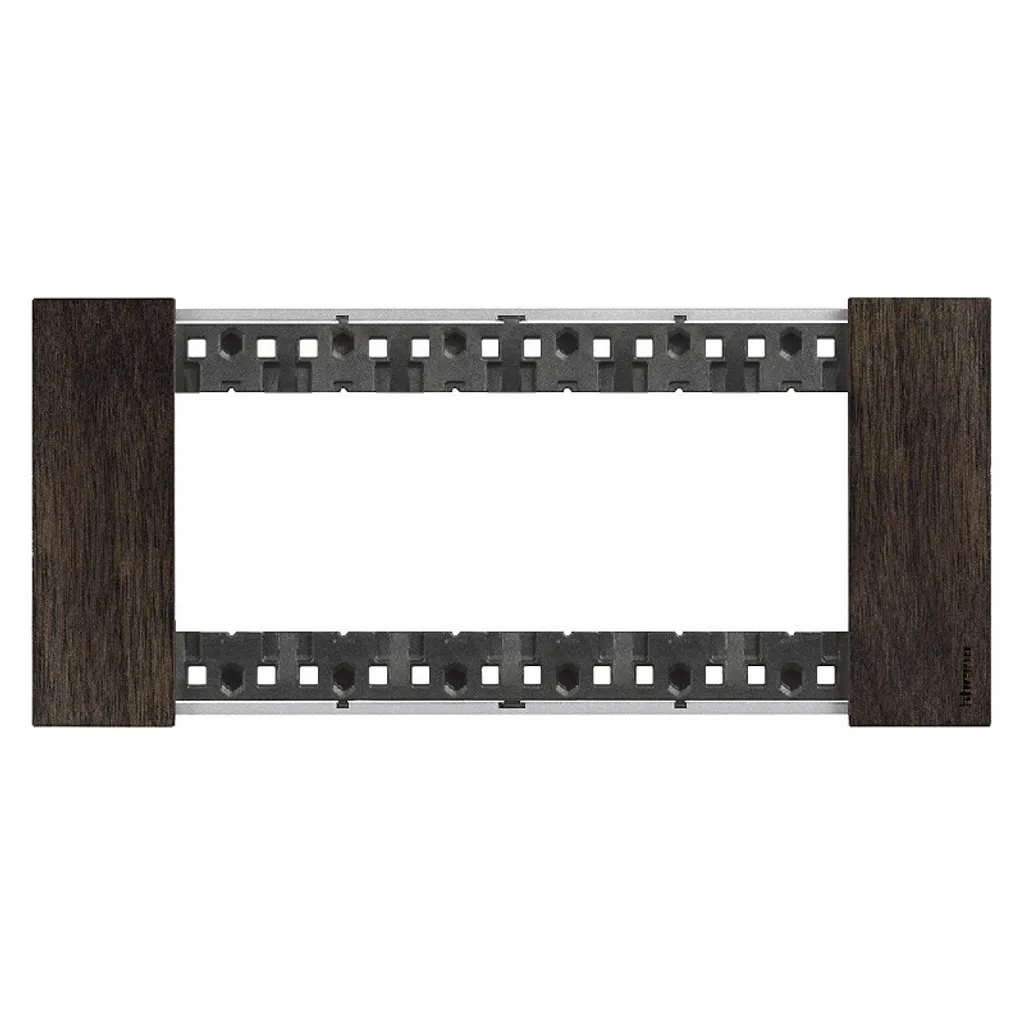 Plaque Legrand KA4806LG pour Rénover et Cacher les Défauts du Support