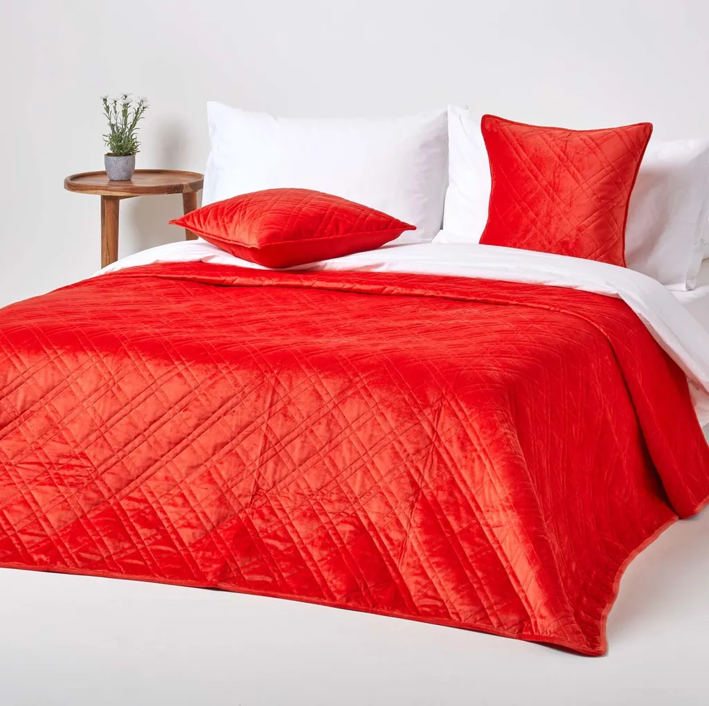 Couvre-lit 200x200 cm Terracotta : Protégez et Décorez votre Lit en Velours