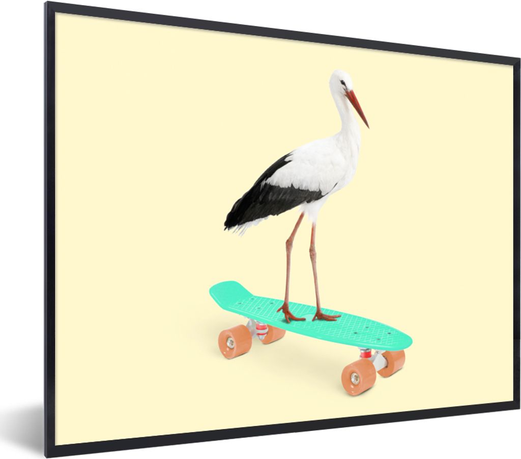 MuchoWow Gerahmtes Poster Storch - Weiß - Tiere - Skateboard - Schwarz 80x60 cm - Poster mit Schwarzem Bilderrahmen Wandposter Rahmen Foto Bilde...