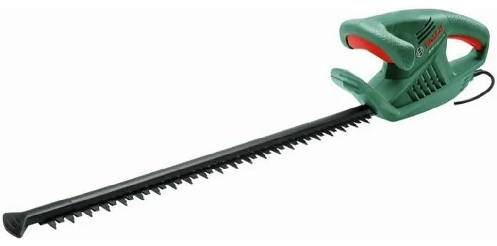 Taille-haie Bosch EasyHedgeCut 55-16 450W filaire lame de 55 cm