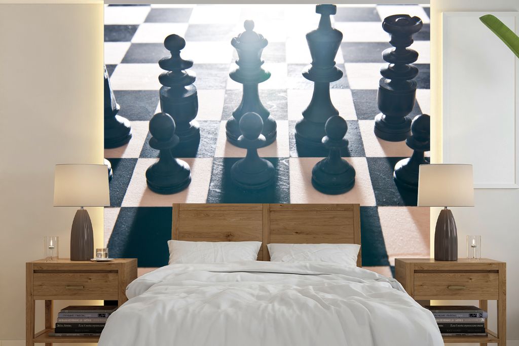 MuchoWow Fototapete für Wohnzimmer oder Schlafzimmer Wandtapete Vinyl Motivtapete Die schwarzen Schachfiguren auf dem Brett - 260x260 cm - Papie...