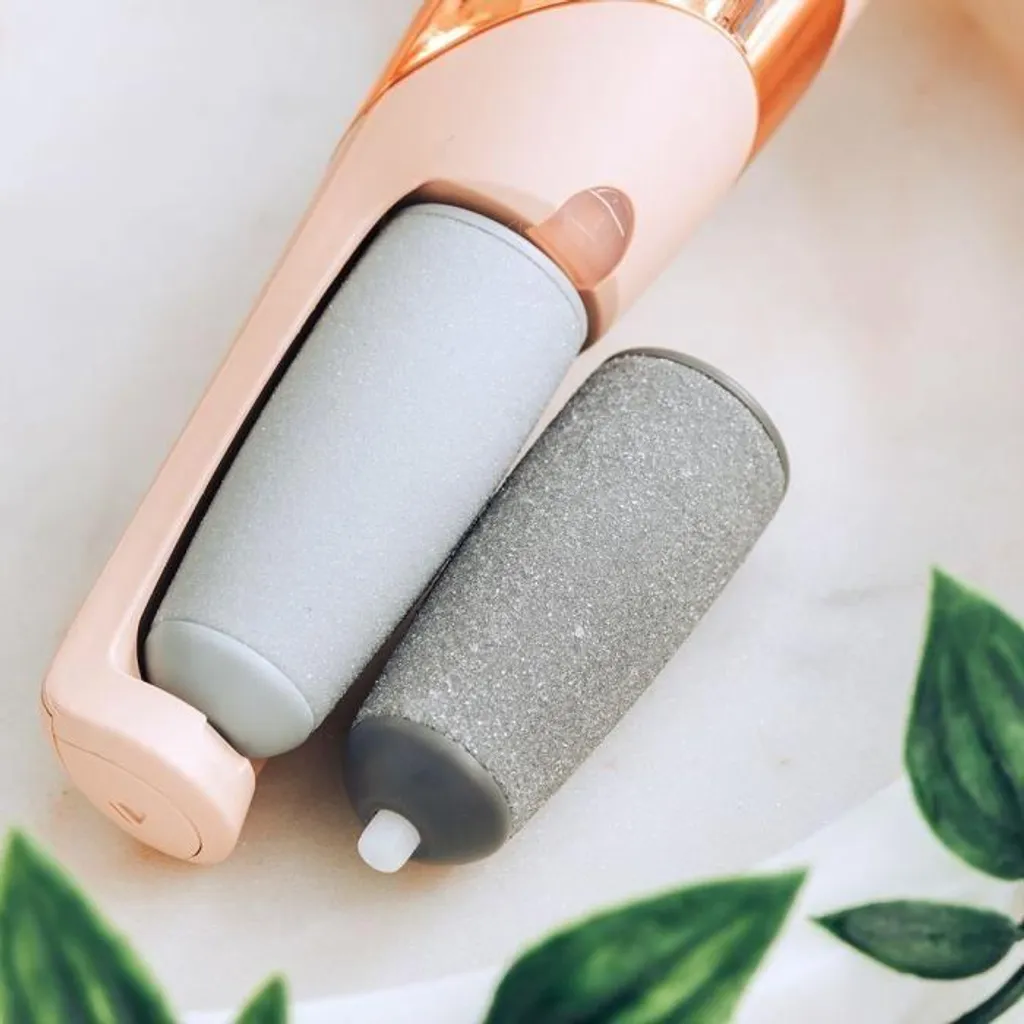 Addio Calli ai Piedi: La Mia Esperienza con Flawless Pedi Ricaricabile