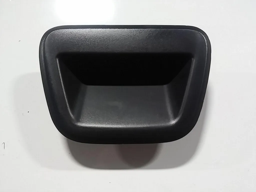 Maniglia Originale Volvo per Vano Bagagli OE - Qualità Svedese Certificata