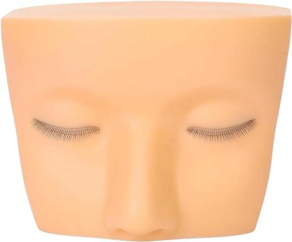 Pratiquez l'extension de cils sur tête silicone avec cils multicouches