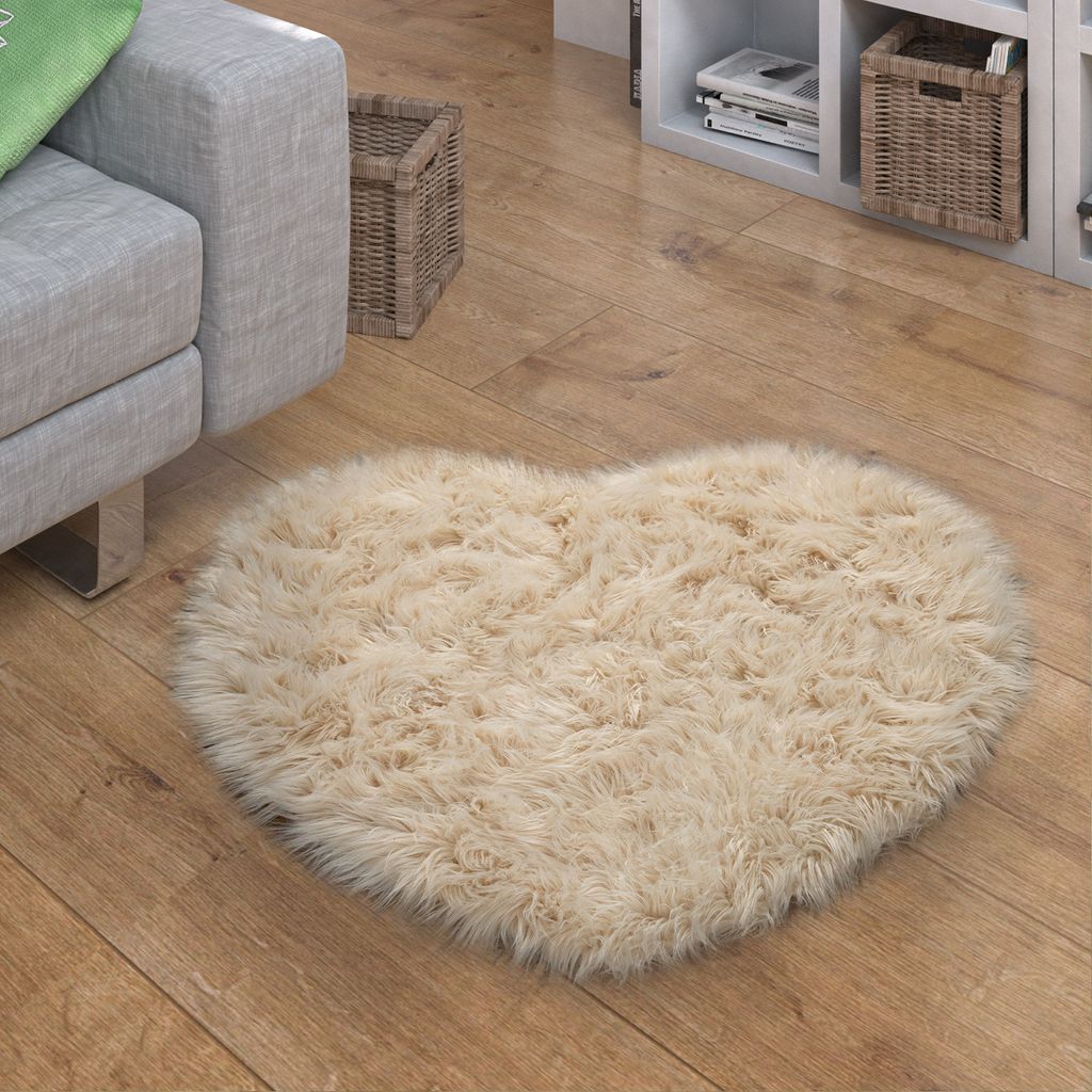 Kunstfell Fellteppich Imitat Sitzkissen Herzform Rund Verschiedene Formen, Creme Grösse 80x75 cm Herz-Form