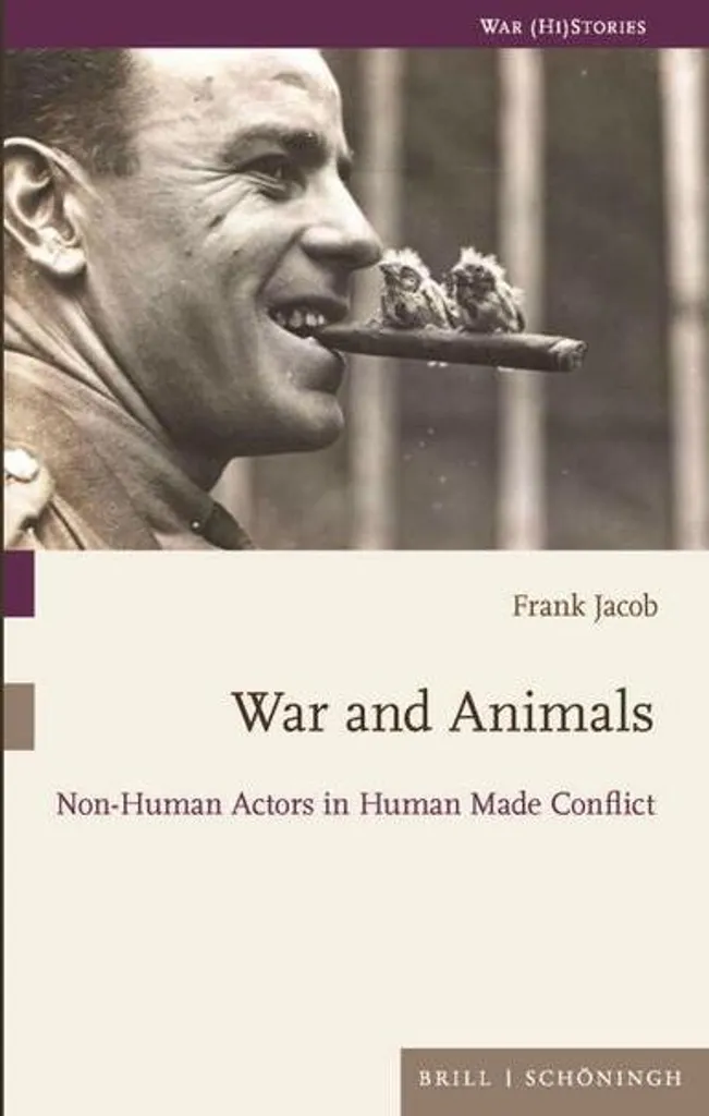 Beau Livre Historique War and Animals - Grand Format pour Collection