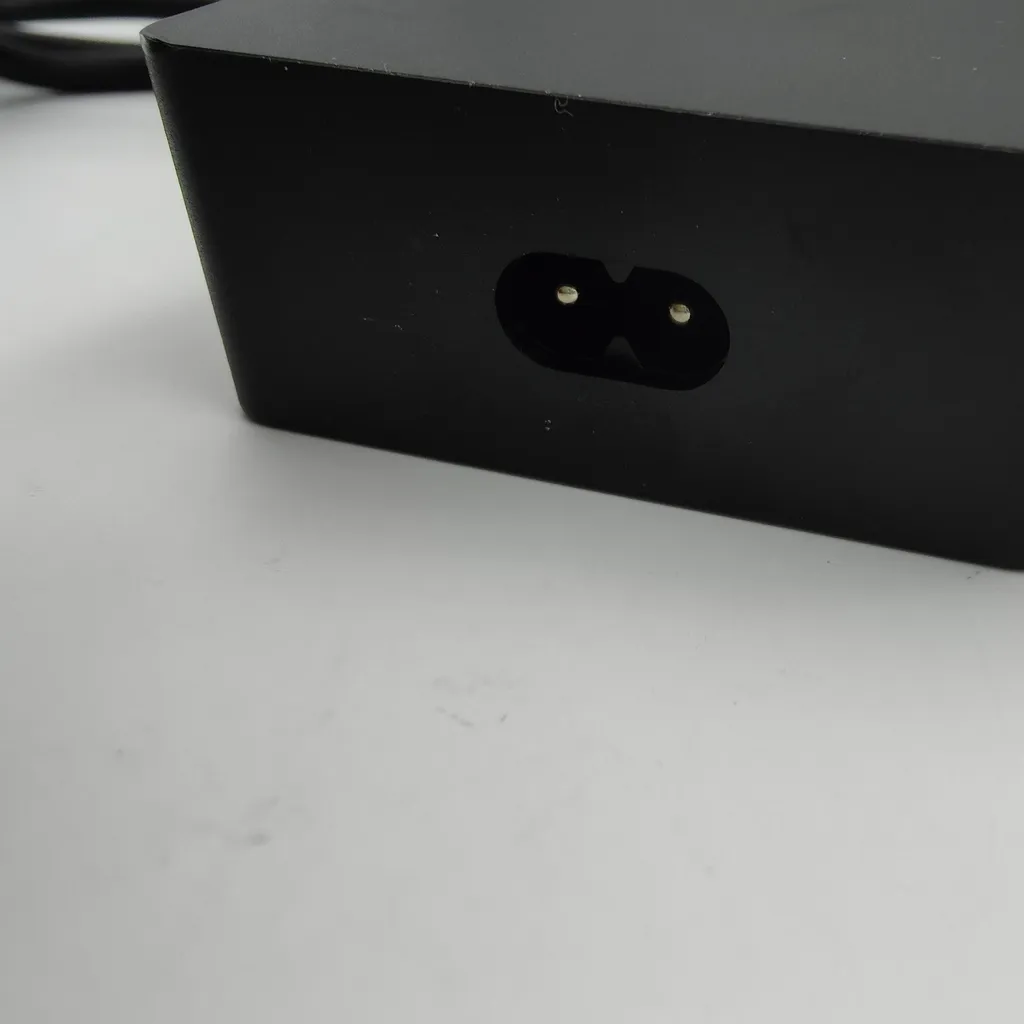 Station d'accueil Microsoft Surface Dock 2 originale pour Surface Pro - 12