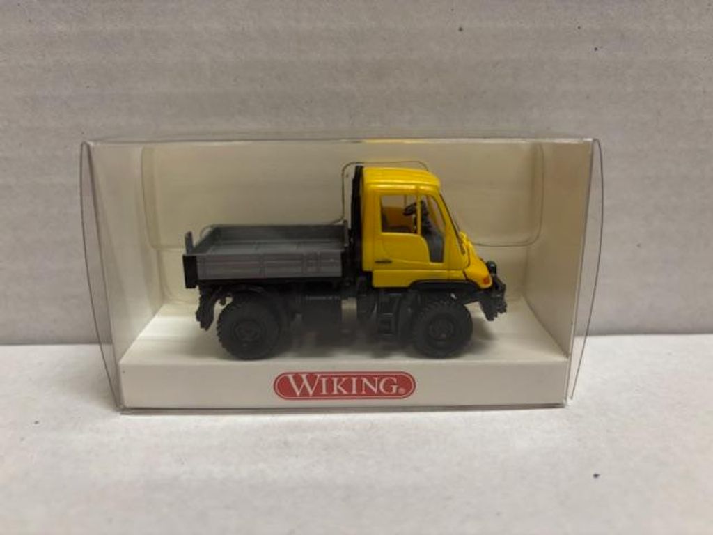 Wiking LKW MB Unimog U 400 gelb 037201
