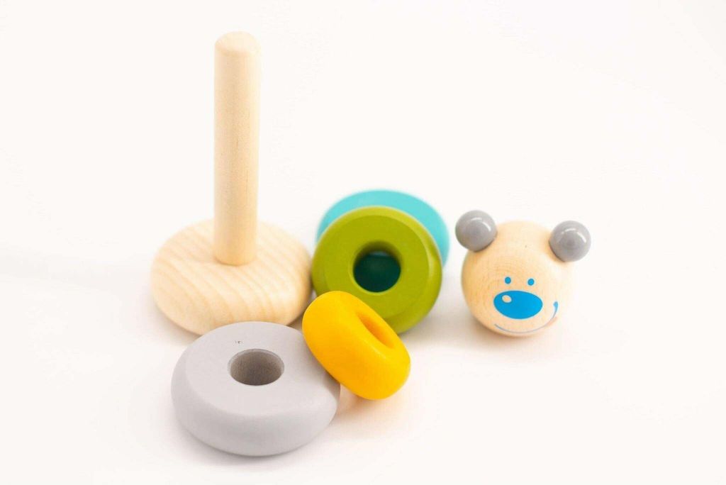 Spielzeug Stapel Bär Pastell Holzspielzeug aus Holz Turm in Buntem Holz Puzzle Maße ca. 13,5x5cm ab 1 Jahr, small foot