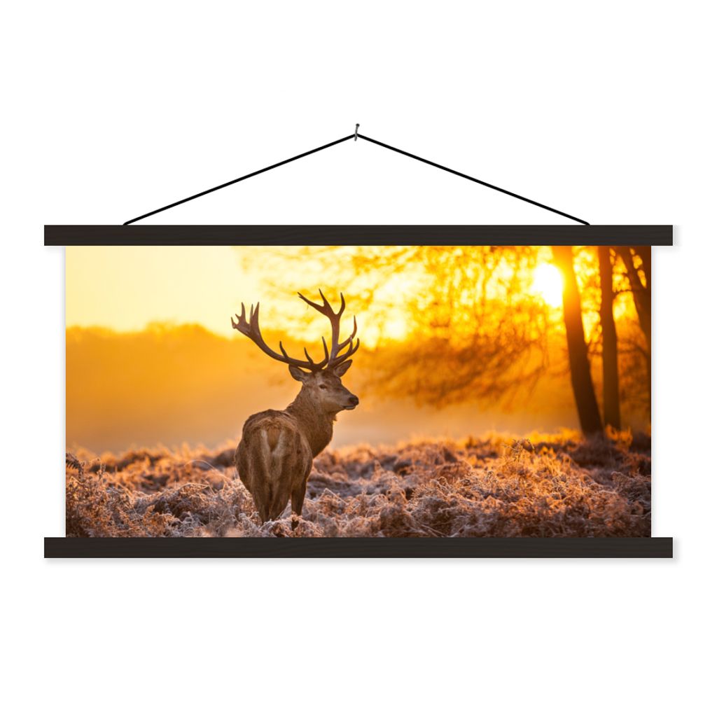 MuchoWow Textilposter Hirsche - Tiere - Sonnenuntergang - Winter - Heidekraut - Natur 60x30 cm mit schwarzem Rahmen - Textilien