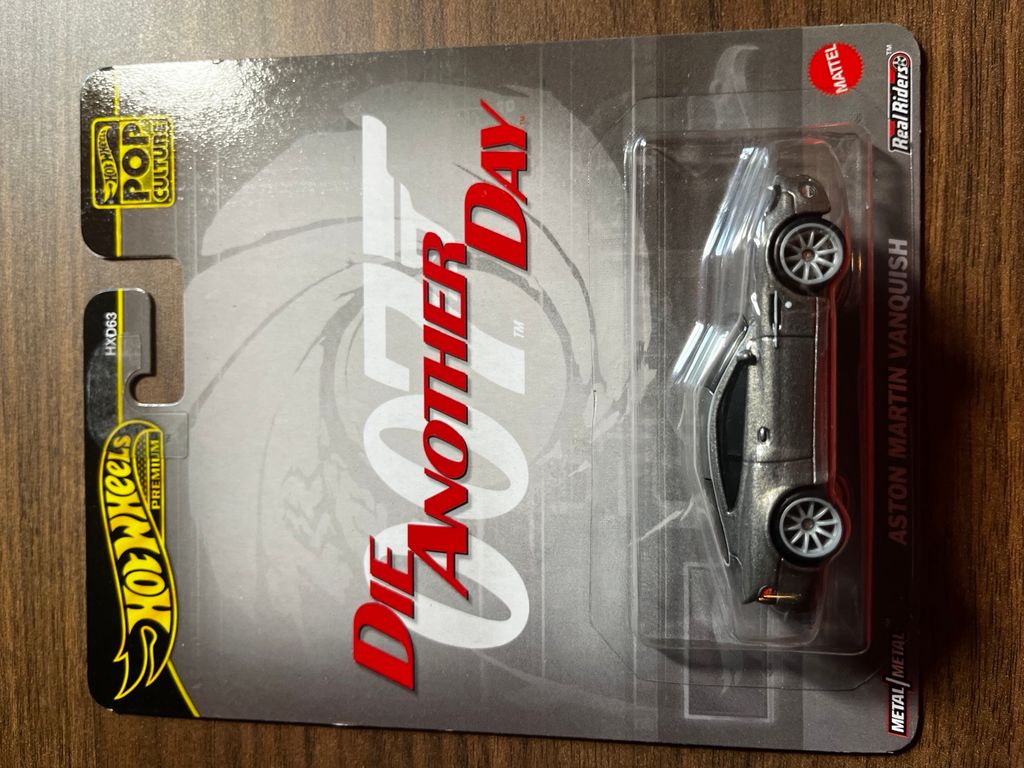 Hot Wheels 007 JAMES BOND Modellauto ASTON MARTIN VANQUISH Die Another Day - Die Cast Maßstab 1:64