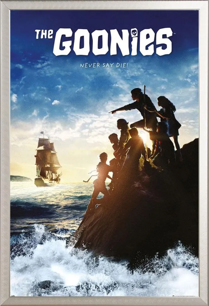 Affiche The Goonies avec cadre alu argenté fini les posters froissés