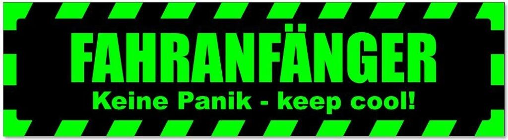 Kiwistar - Autoaufkleber - Grün - Schwarz - 45 x 12 cm - Fahranfänger. Keine Panik - Keep cool! Gestreift - Hinweis Aufkleber Sticker für Auto, ...