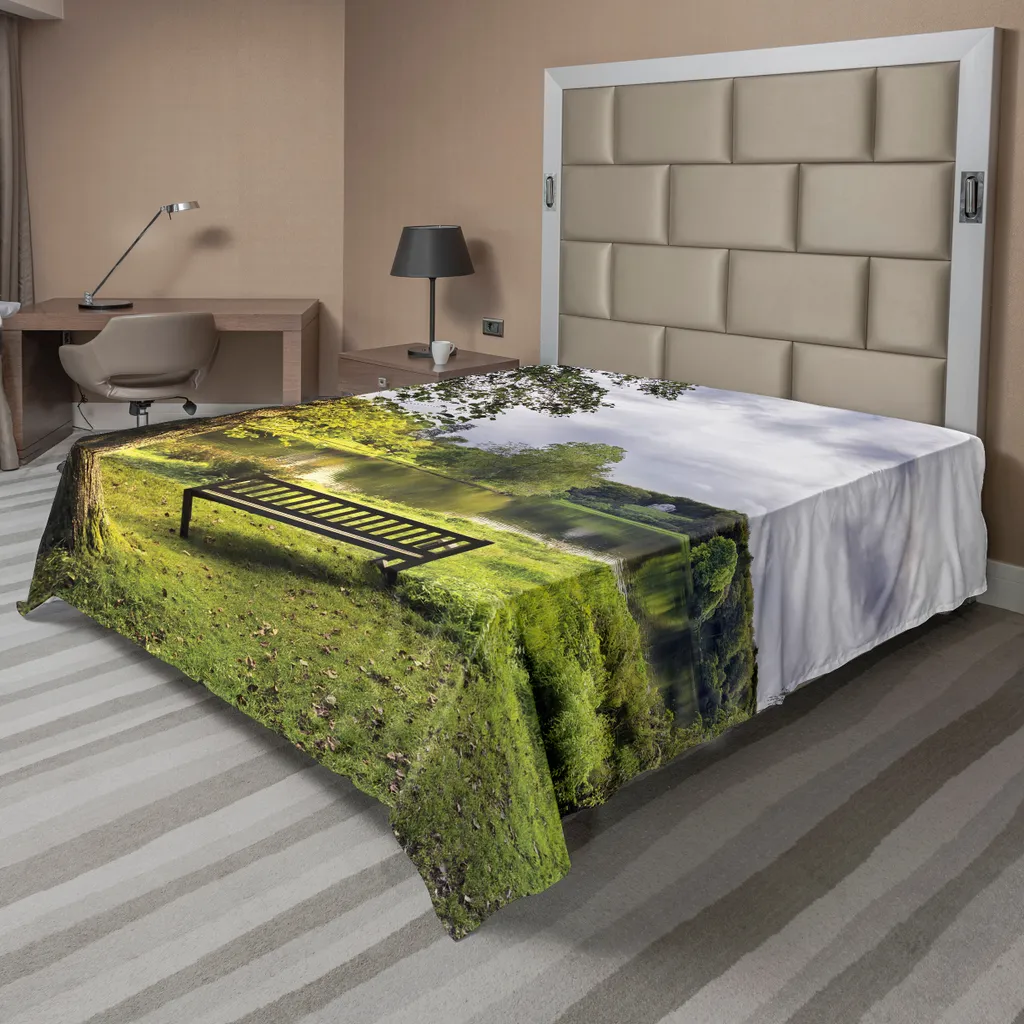 Drap de lit décoratif Imprimé Paysage Lacueux - Grand Format 260x228cm