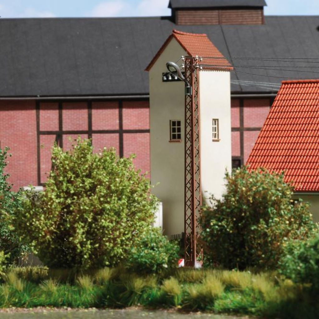 Busch Rost Gittermastl. weiß oval H0 4183