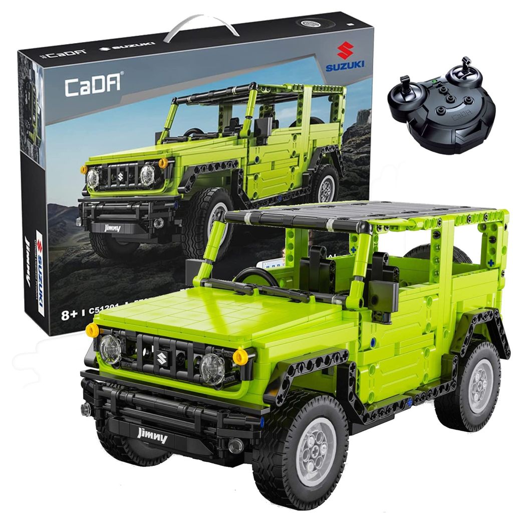 A product box and a partially assembled toy car are shown.