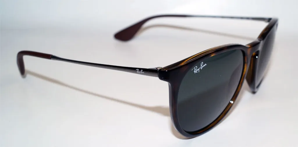 Ray-Ban RB4171 Erika Taille 54 - Finis les Éblouissements au Soleil