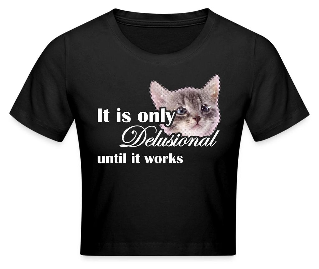 Spreadshirt Delulu Delusional Kitty Print Motivation Crop Top, L, Schwarz