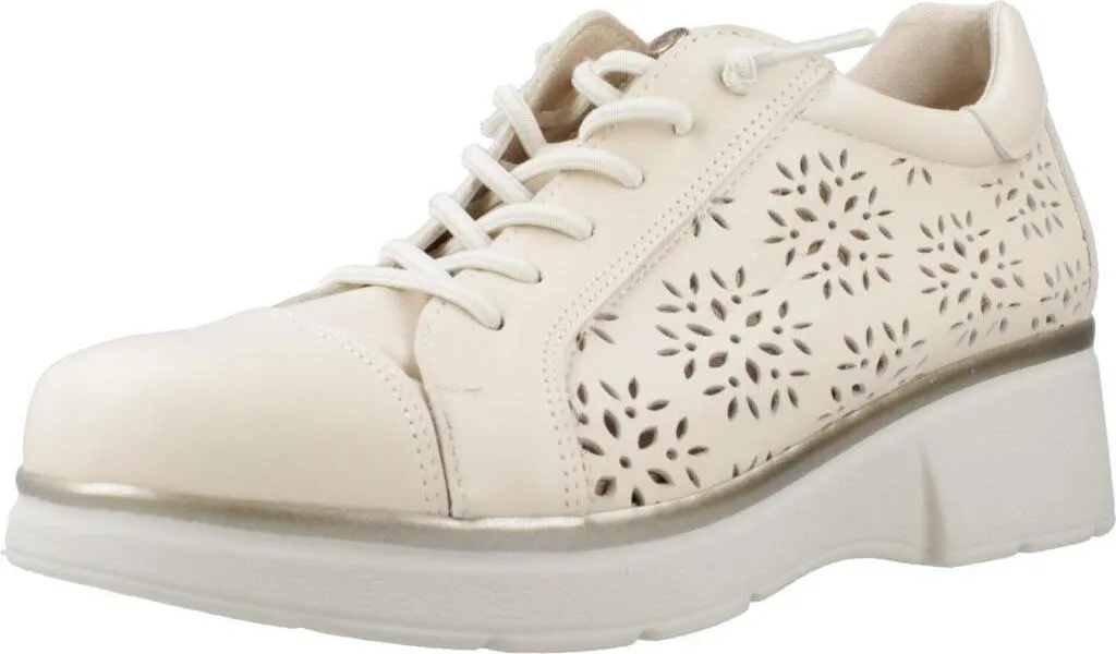 Zapatilla Pitillos 10391p nude avec semelle ergonomique et cuir perforé