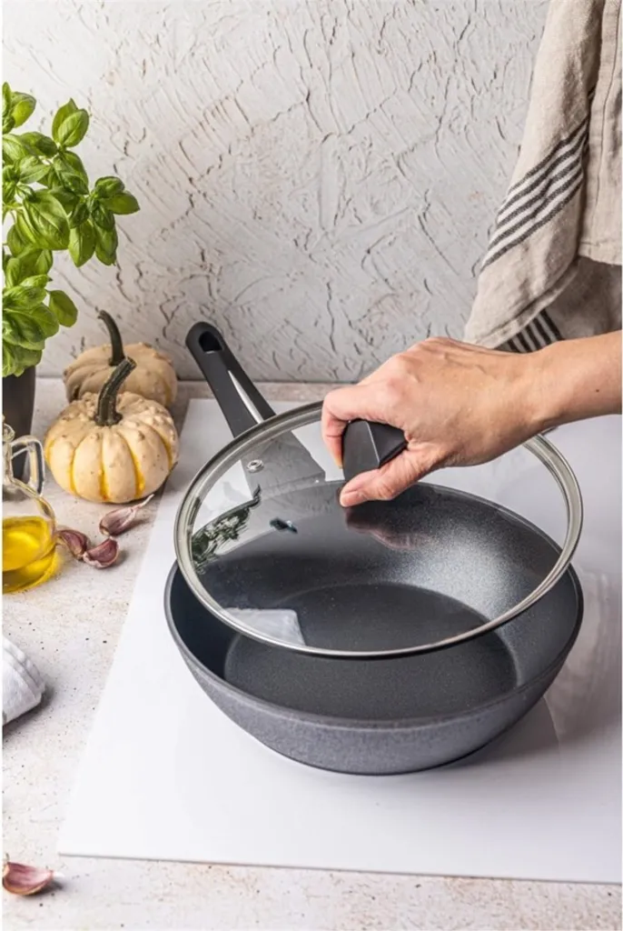 Casseruola con coperchio antiaderente Balance Moonmist 20cm | Sito ufficiale BergHOFF
