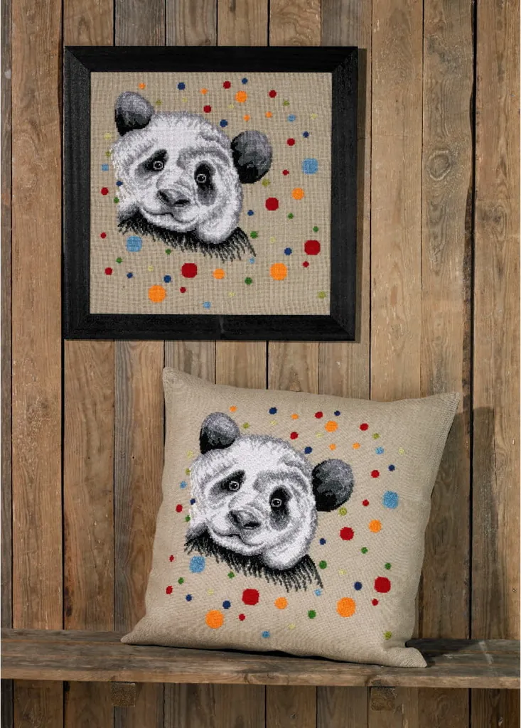 Kit Broderie Panda Permin : Créez votre Coussin Point de Croix 60x60