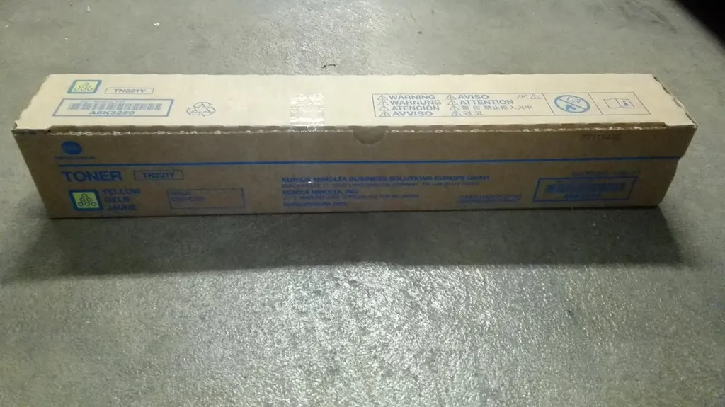 Konica Minolta TN-221Y - Giallo - Ricarica toner