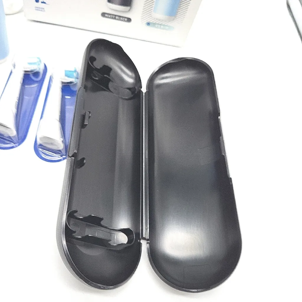 Oral-B iO 3n Doppia Confezione: Tecnologia Magnetica al Miglior Prezzo - 22