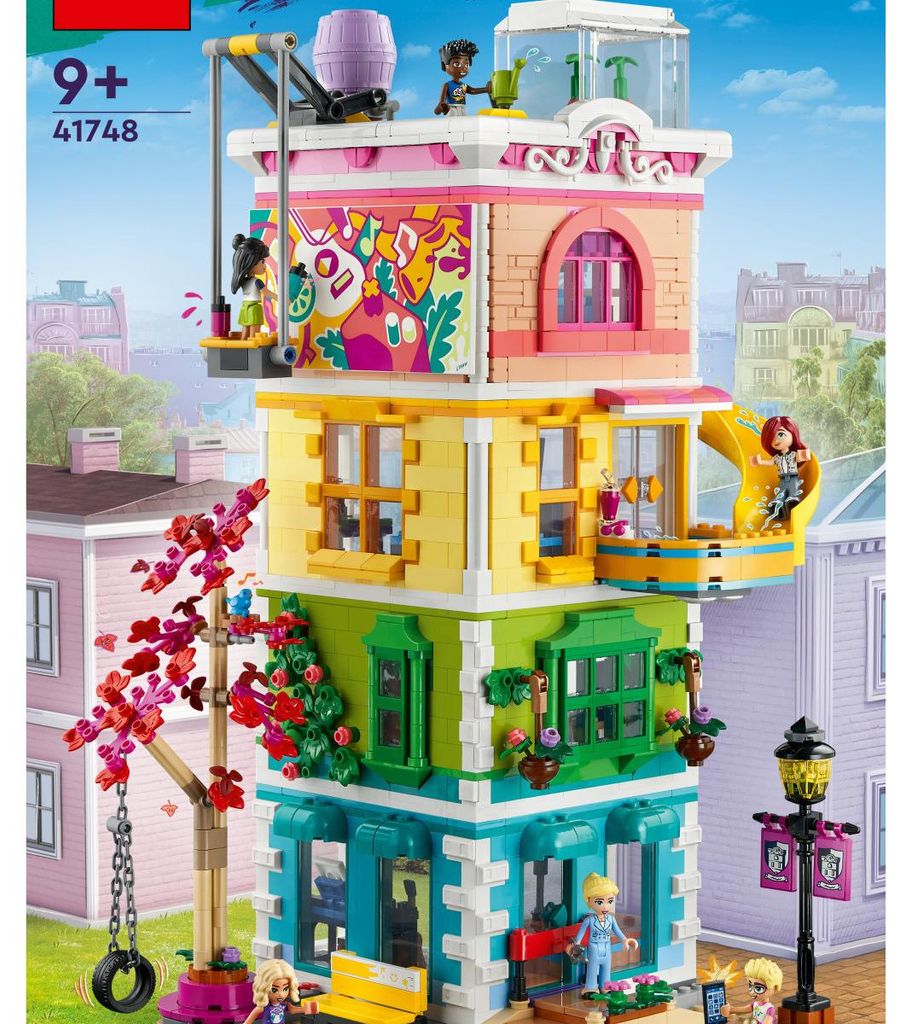 LEGO Friends Centre communautaire de Heartlake City 41748 Image du produit 
