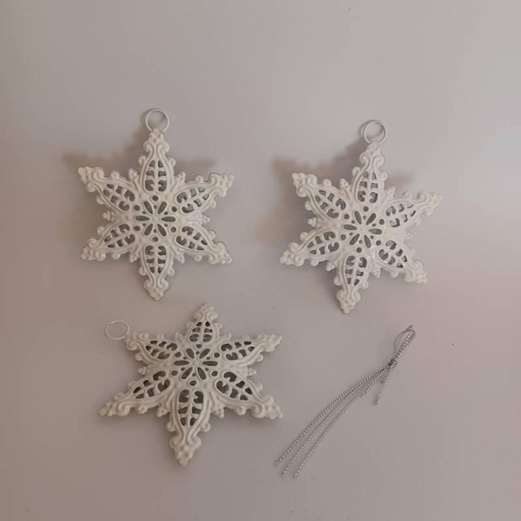 DECOLED Metallflocken, 3 Stück, 10 x 7,7 cm, weiß
