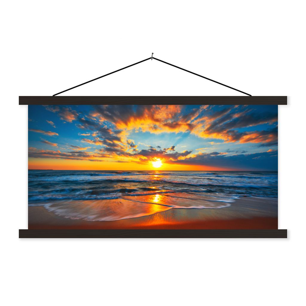 MuchoWow Textilposter Meer - Sonnenuntergang - Strand - Wolken - Orange 90x45 cm mit schwarzem Rahmen - Klemmleisten