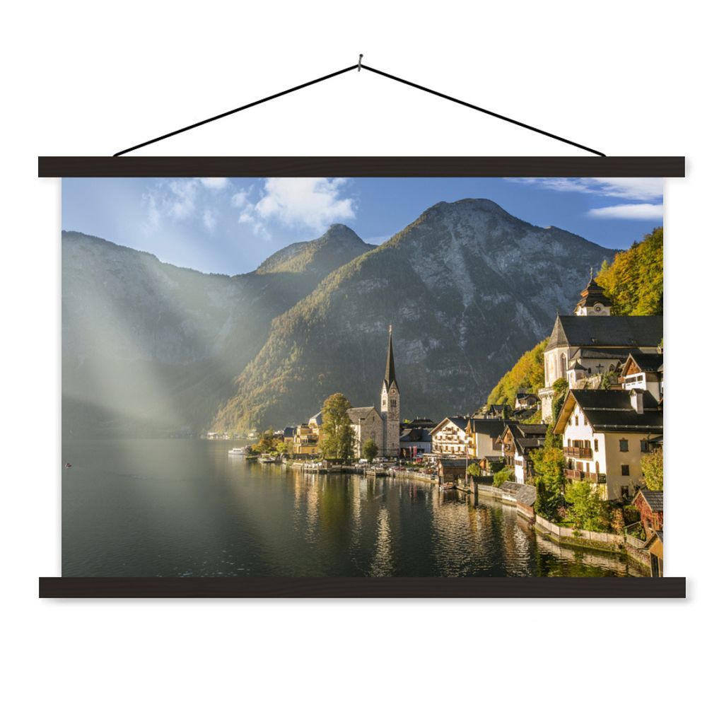 MuchoWow Textilposter Die Sonne scheint auf Hallstatt in Österreich 120x80 cm mit schwarzem Rahmen - Wanddeko