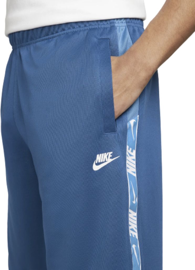 Nike Sportswear Repeat Shorts Grösse: M Herren Sporthose Produktbild 
