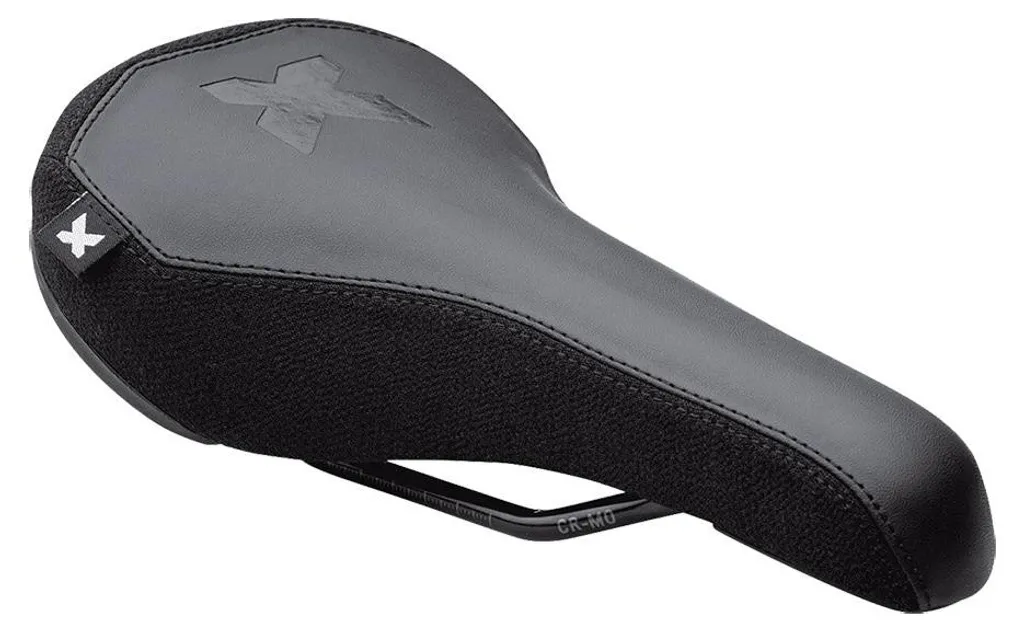 Selle de moto tout-terrain Sixpack Racing DJ : fini les rails tordus !