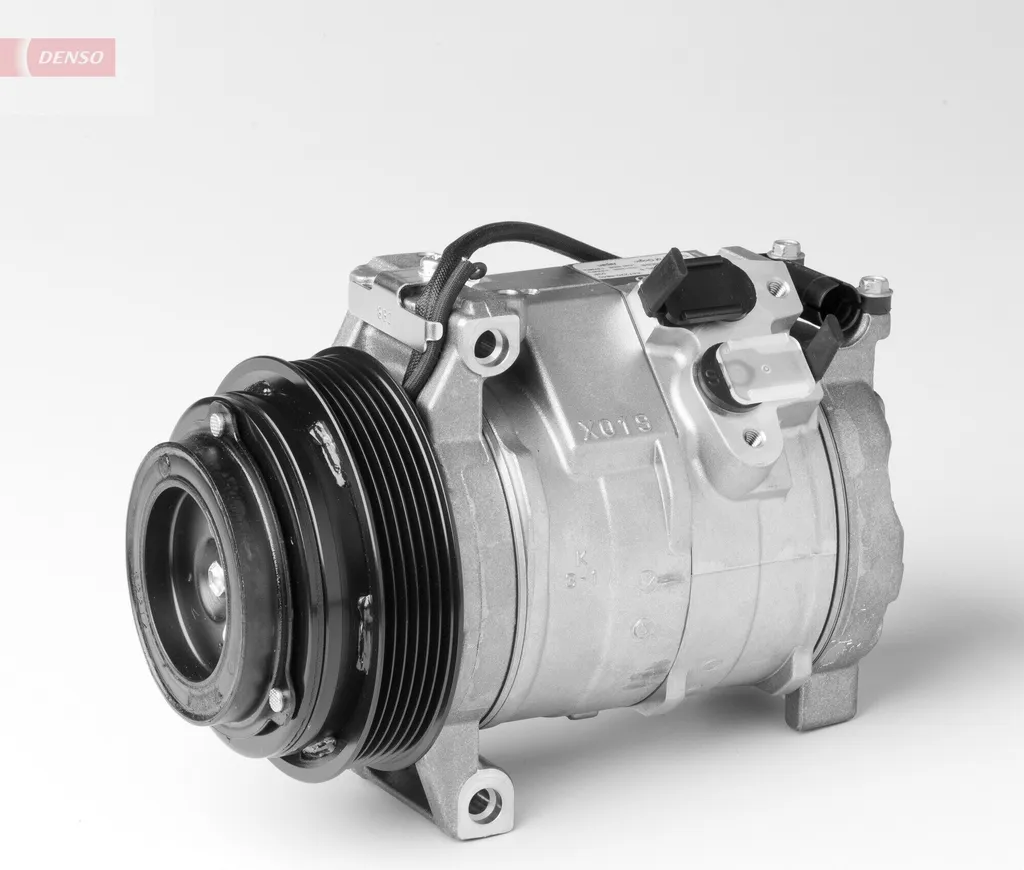Compresseur de climatisation silencieux DENSO DCP06021 Jeep 55116839AA