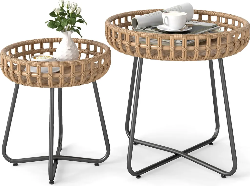 COSTWAY Set di 2 tavolini rotondi, tavolino da giardino in polyrattan, tavolino da balcone, tavolino da caffè con struttura in metallo e piedini regolabili
