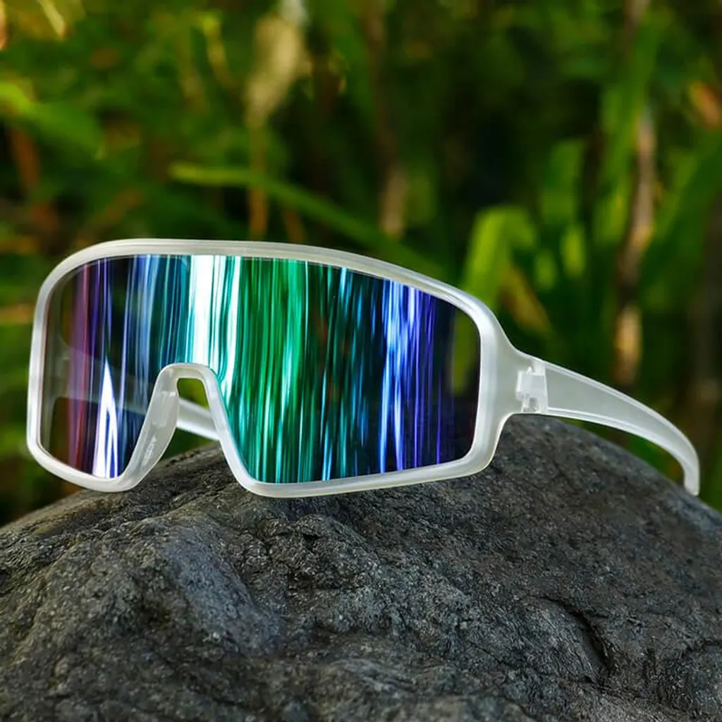 Guida ai Sunoptic K6D: Gli Occhiali Rossi Flessibili per la Scuola - 7