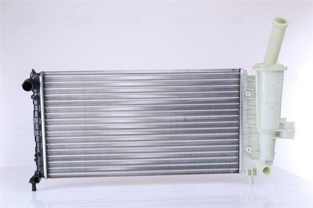 NISSENS 61764 Motorkühler OE 46745043 kompatibel mit Punto