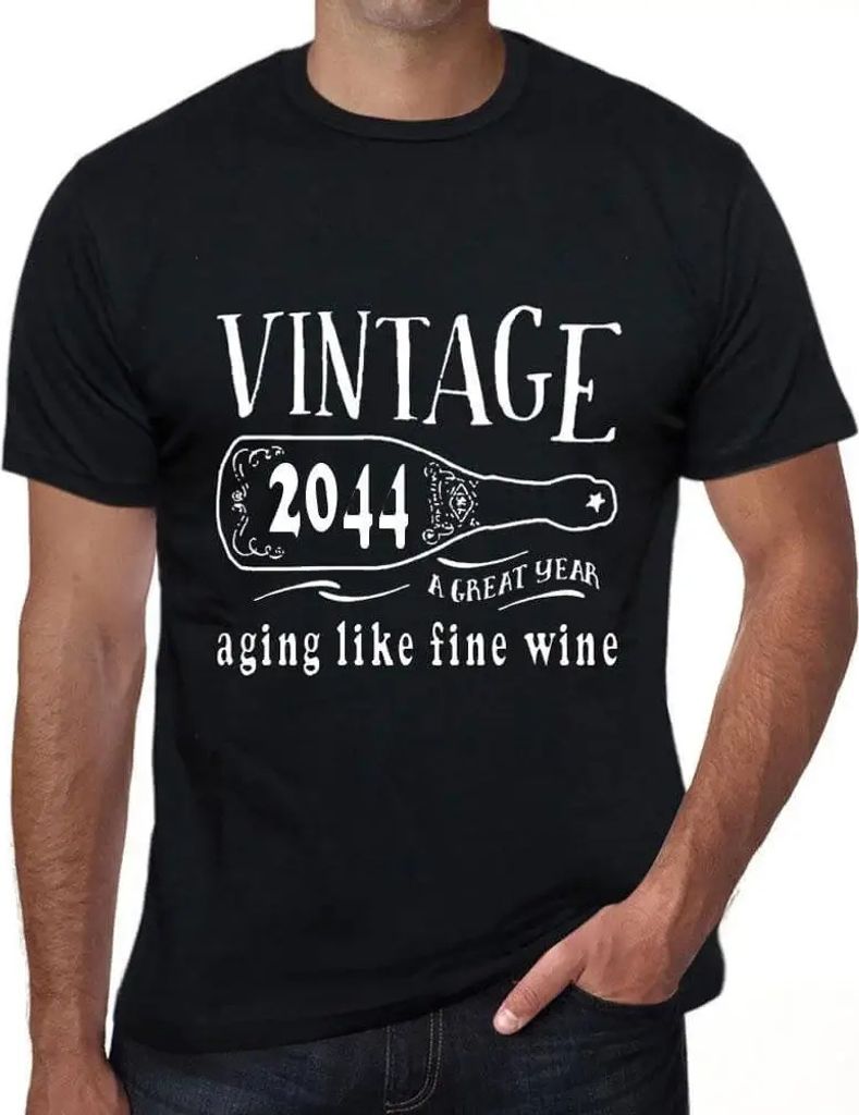 Herren Grafik T-Shirt Reifung wie ein guter Wein 2044 – Aging Like A Fine Wine 2044 – Öko-Verantwortlich Vintage Jahrgang Kurzarm Lustige Druck