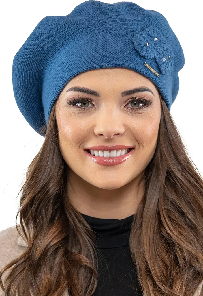 Dites Adieu au Froid : Béret Basque Femme en Laine Bleu Chaud et Doux