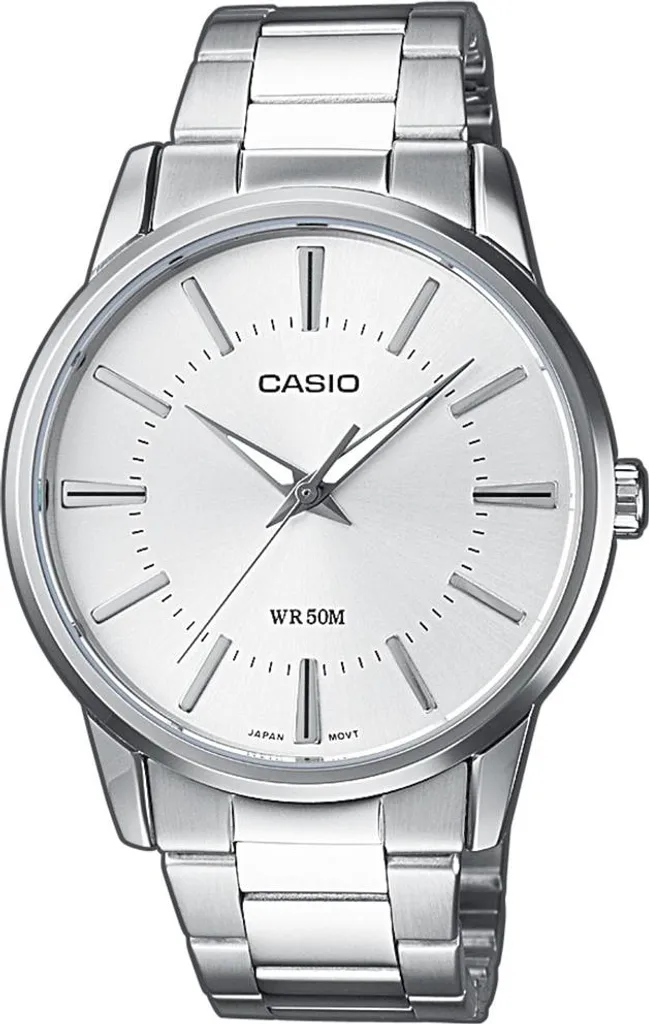 Montre homme Casio lisible et solide pour éviter les rayures